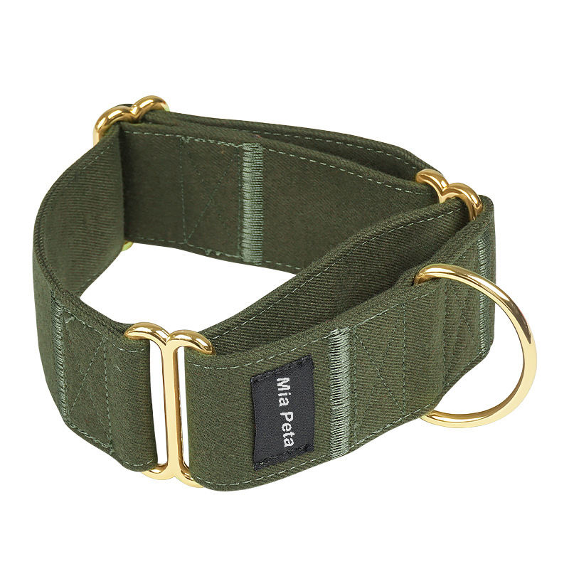 The Moss Martingale Collar